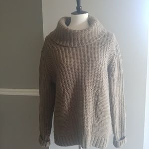 Beautiful Banana Republic Italian yarn sweater XL